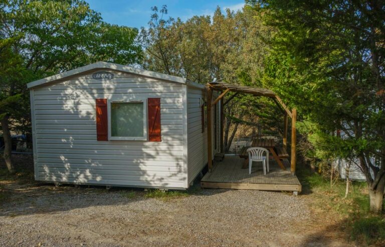 Parcelle à Vendre Dans Camping Pavillon Sigean